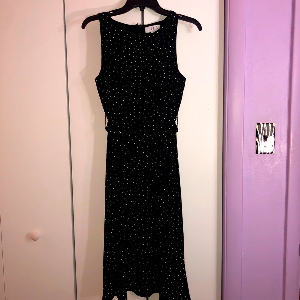 Elle Black and White Midi Dress size 4